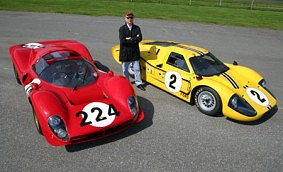Ted West between Ferrari and Ford